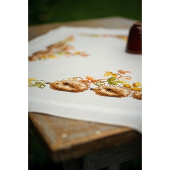 Vervaco Tablecloth kit Hedgehogs and autumn leaves