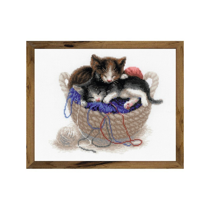 Embroidery kit Kittens In A Basket Embroidery kit Kittens In A Basket