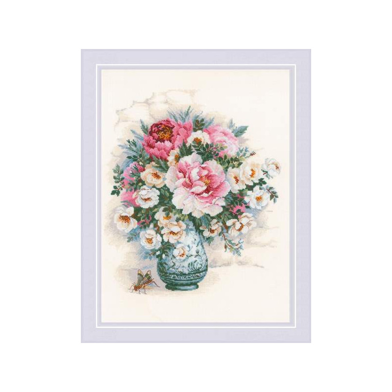 Embroidery kit Peonies and Wild Roses