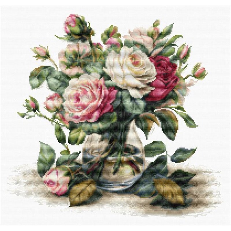 Kit de broderie Vase avec des roses Kit de broderie Vase avec des roses