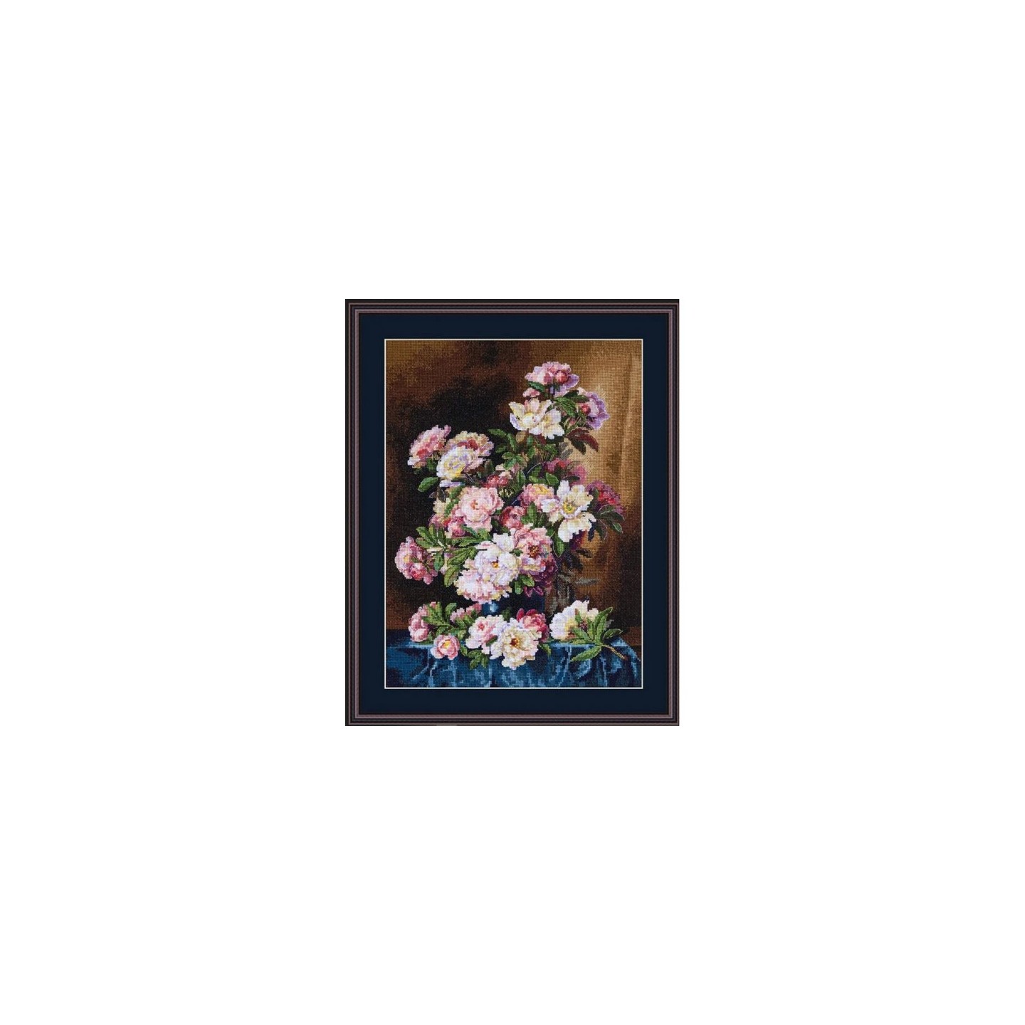 Embroidery kit Lush Peonies