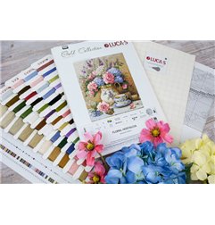 Luca-S Embroidery kit Floral Nostalgia