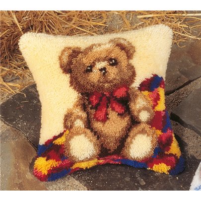 Kit coussin au point noué Un petit ours 14124 Kit coussin au point noué Un petit ours 14124