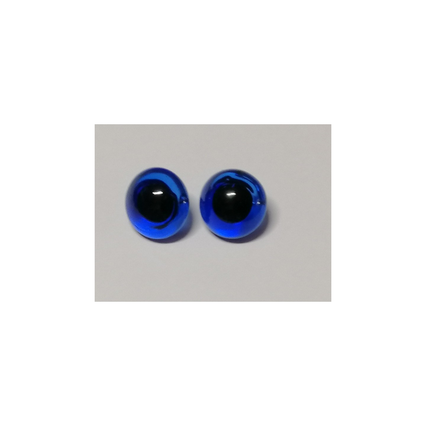   Dierenoog 15 mm in glas blauw