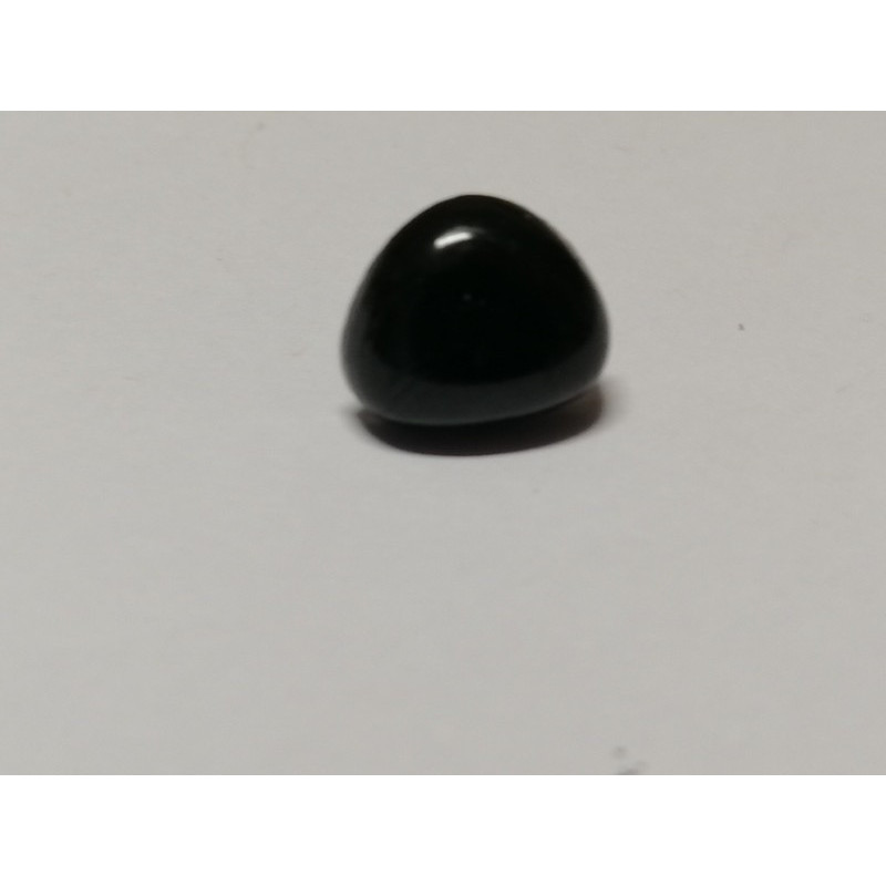 Animal noses 12 mm triangle flat black