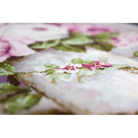 Embroidery kit Mixed Roses 2 Embroidery kit Mixed Roses 2