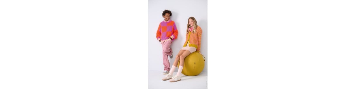Stricksets für Kinder | Bunte Pullover, Westen & Cardigans